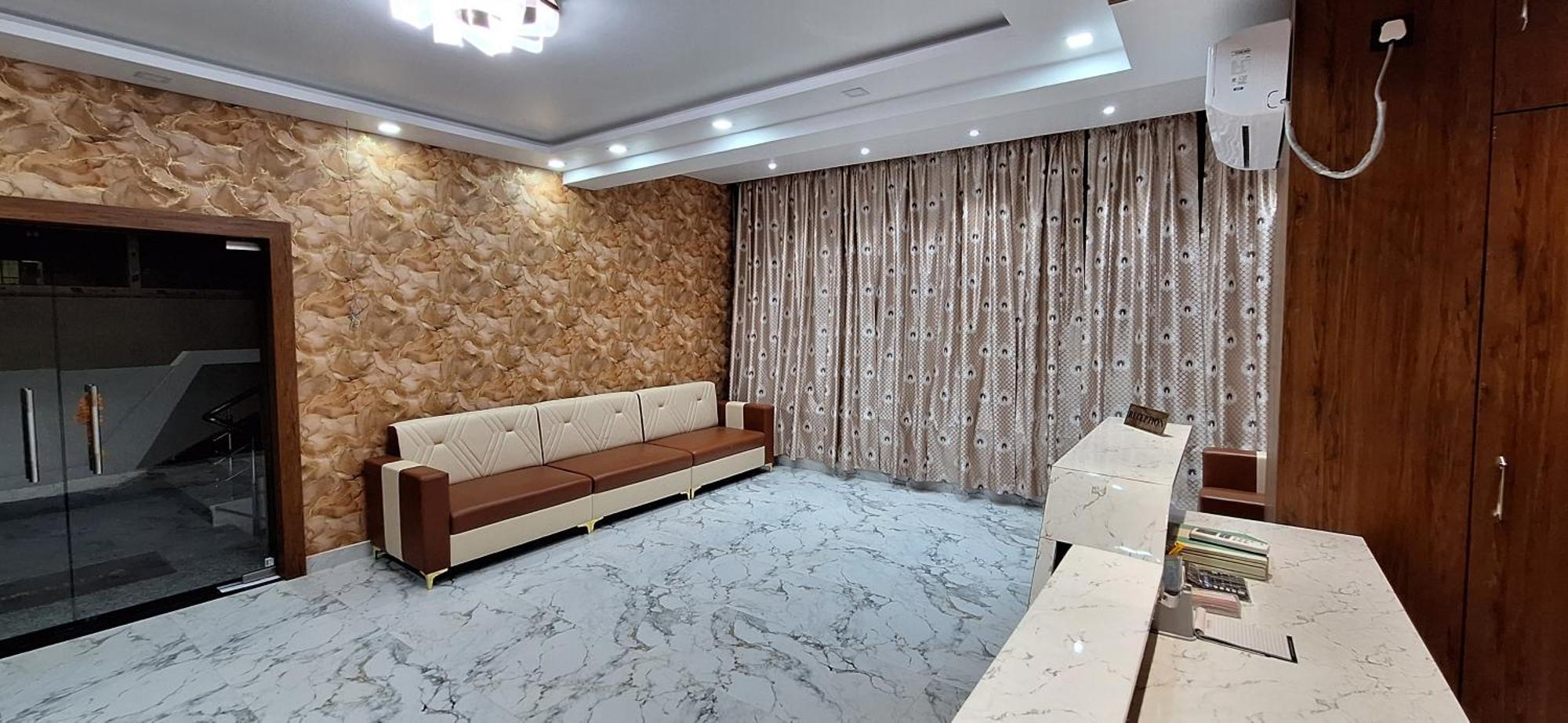 New Sun International & Banquet Hall Джамшедпур Екстериор снимка
